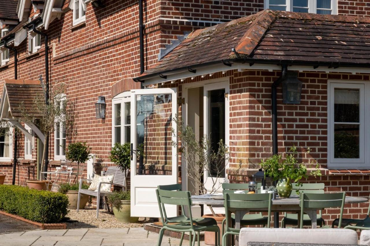 The Lodge New Milton Exterior foto